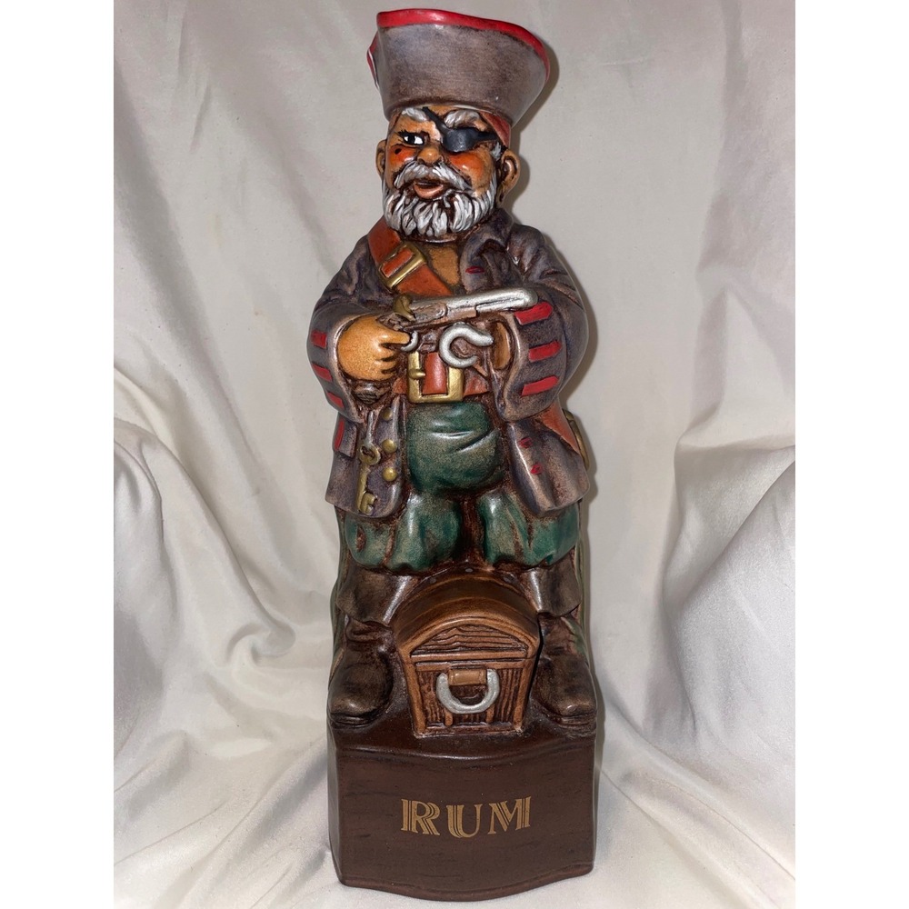 Vintage Pirate Ceramic Decanter Hand Painted Buccaneer Figural Bottle Stopper
